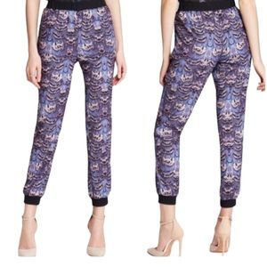 Tibi Ibis Crepe de Chine Feather Print Joggers Pants